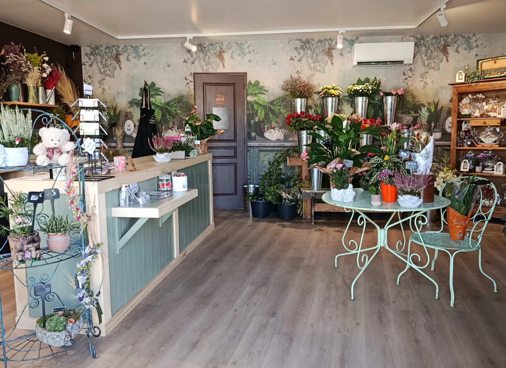 Intérieur de la boutique Fleurs de Lune
